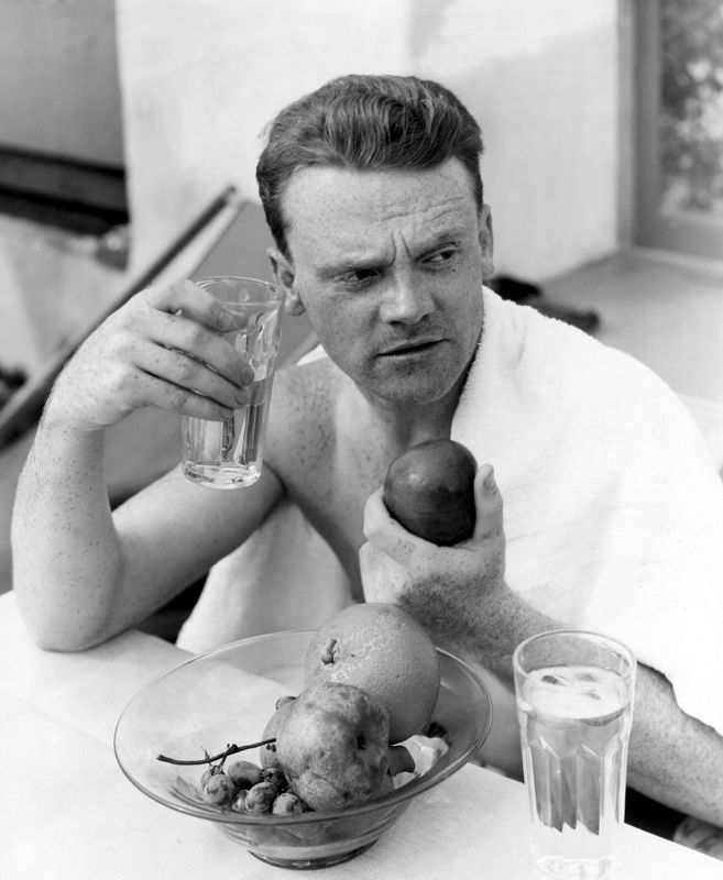 James Cagney Slims Down For Film Role