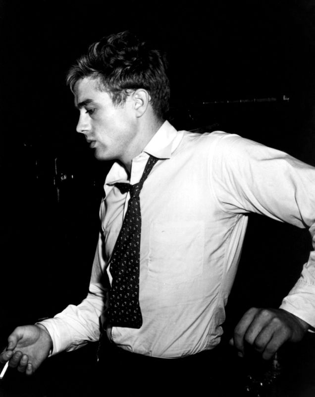 Smoking James Dean