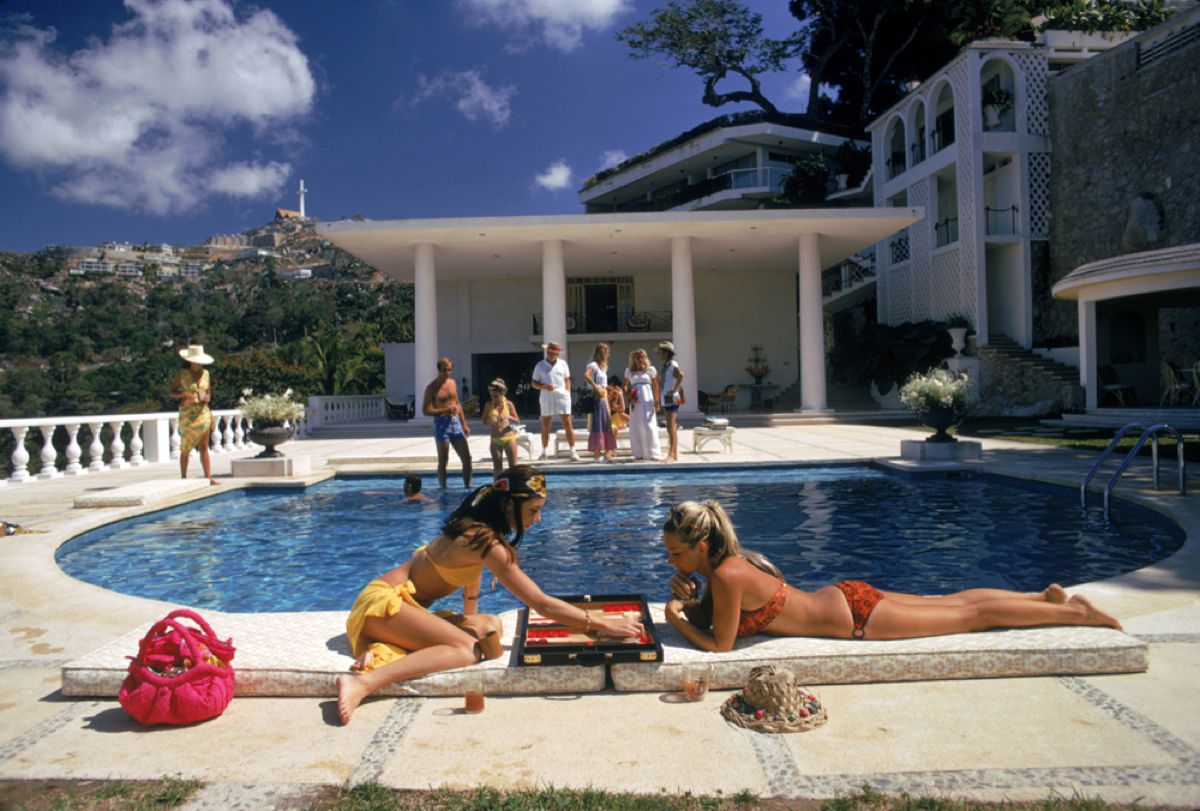 Poolside Backgammon